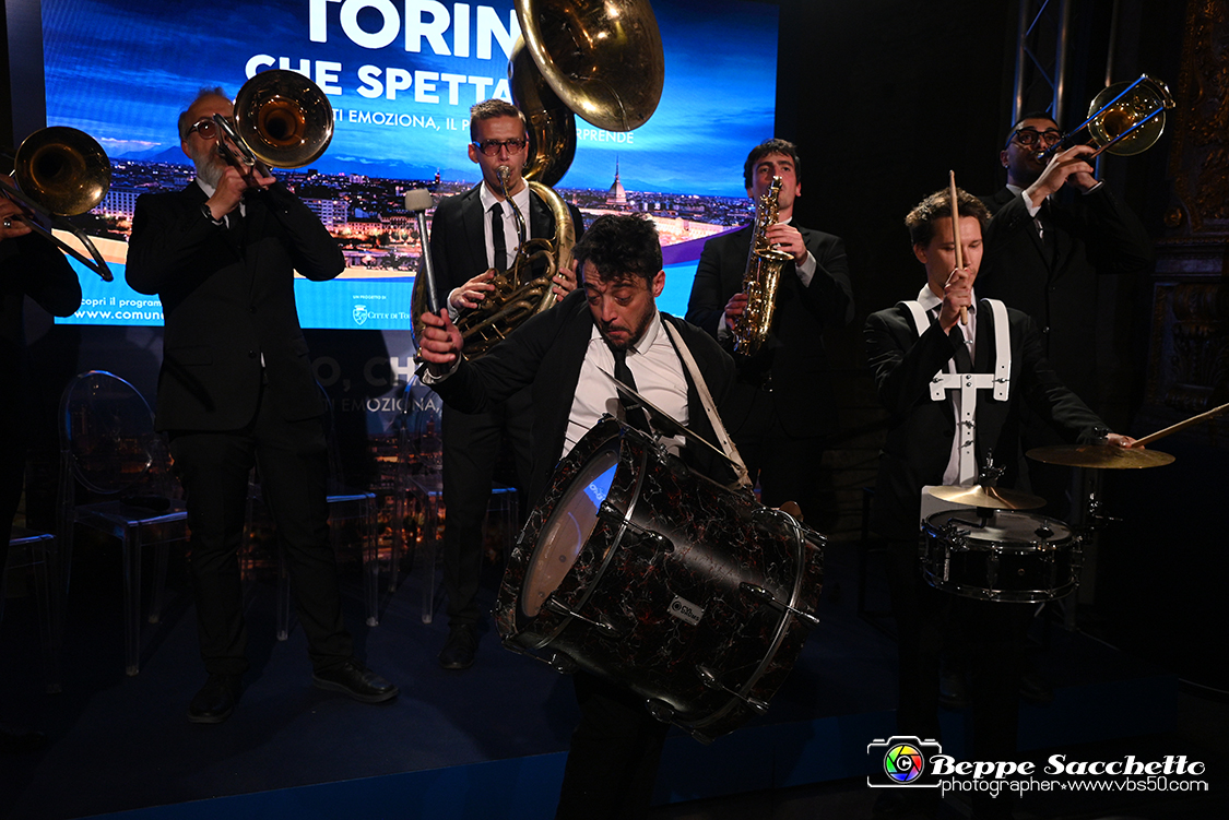 VBS_1798 - Eurovision Media Centre - Fellow, Bandakadabra e Bianco.jpg
